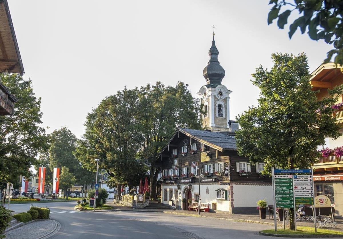 Hotel Gasthof Markterwirt Altenmarkt im Pongau Eksteriør billede
